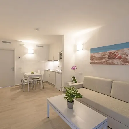 Апартаменты Flora 1 Bedroom Пуэрто дель Кармен